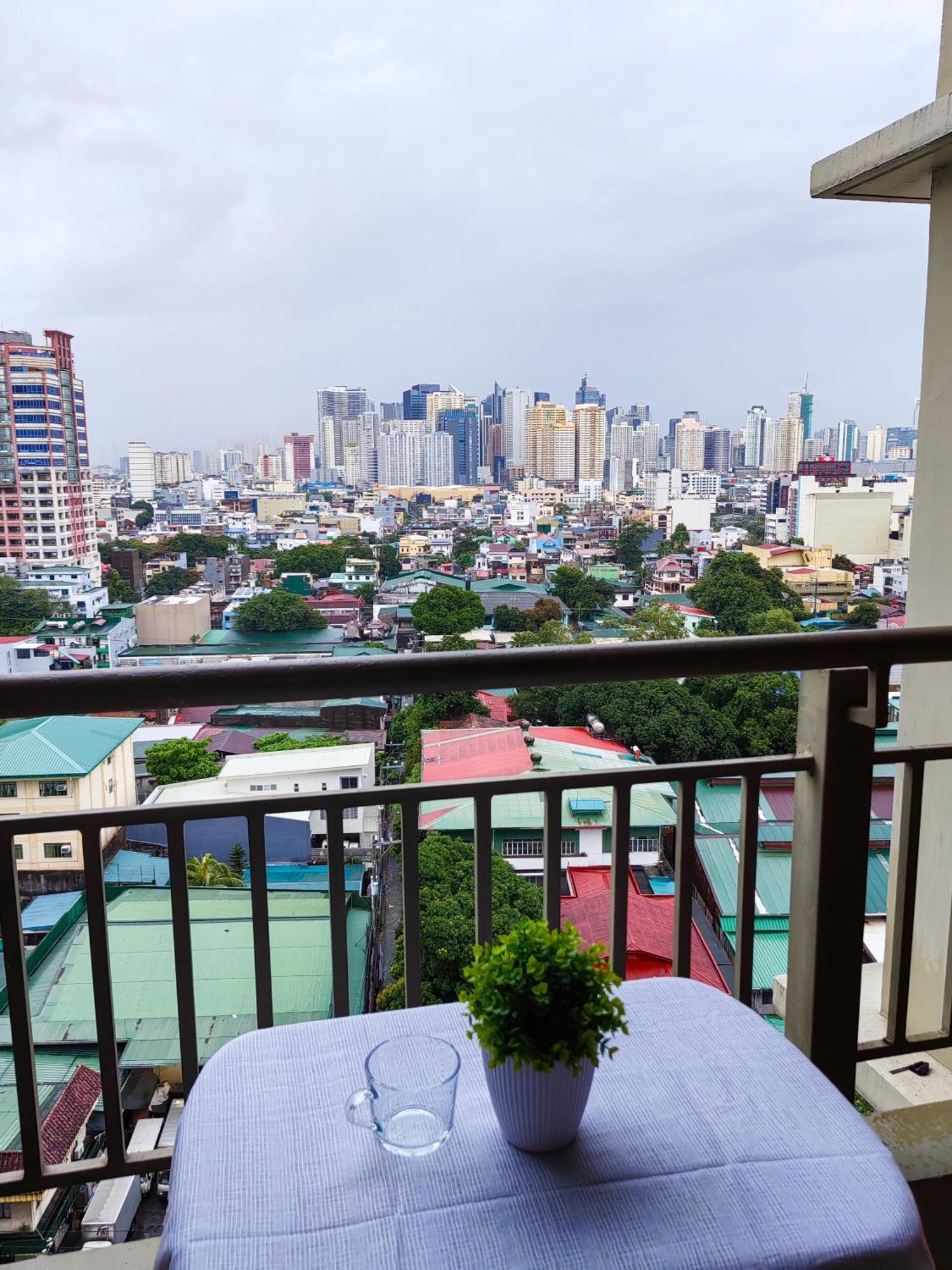 La Verti Residences Staycation 마닐라 외부 사진